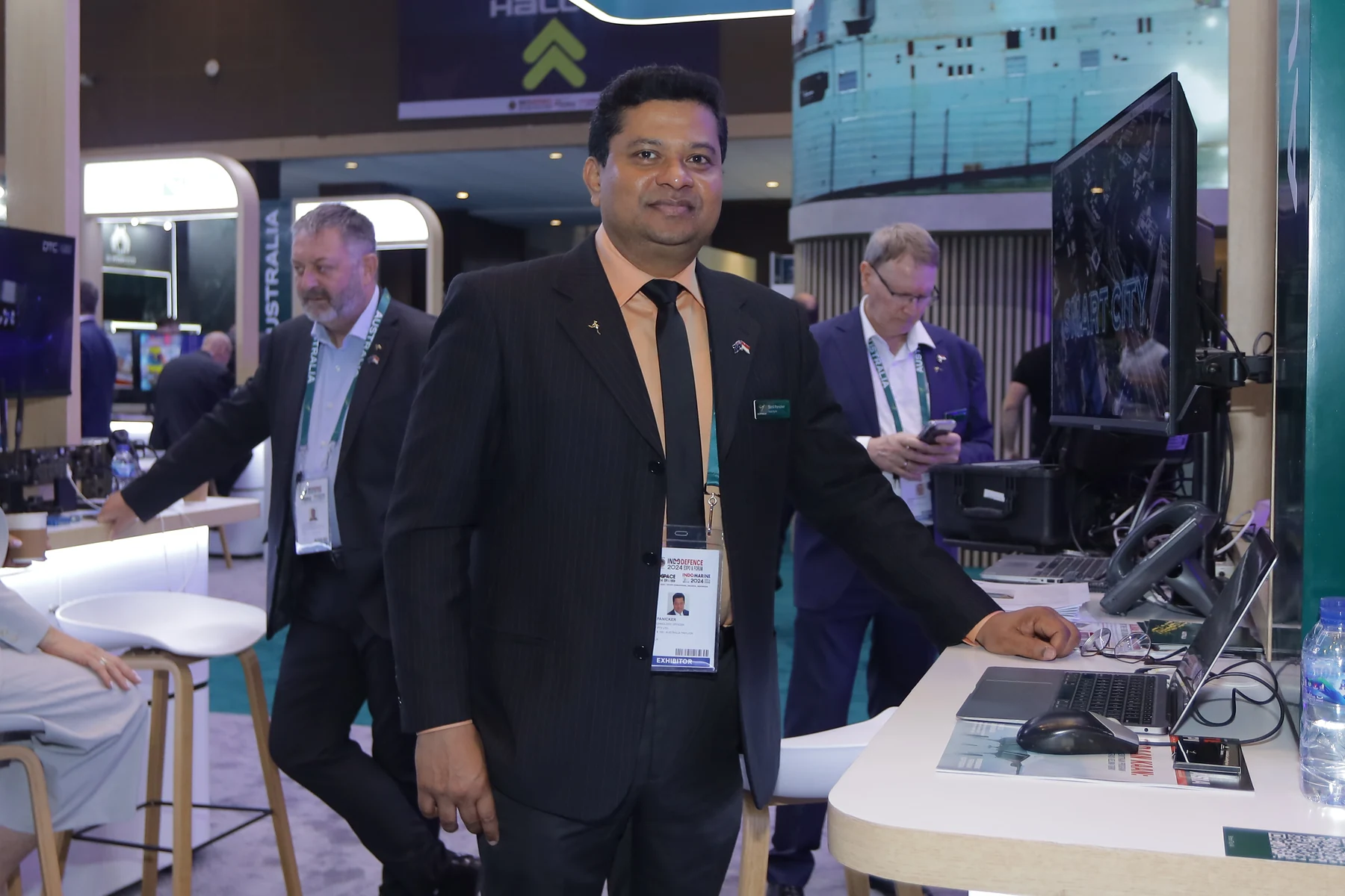 Dalfin AI demonstrating the platform at Indo Defence 2025.